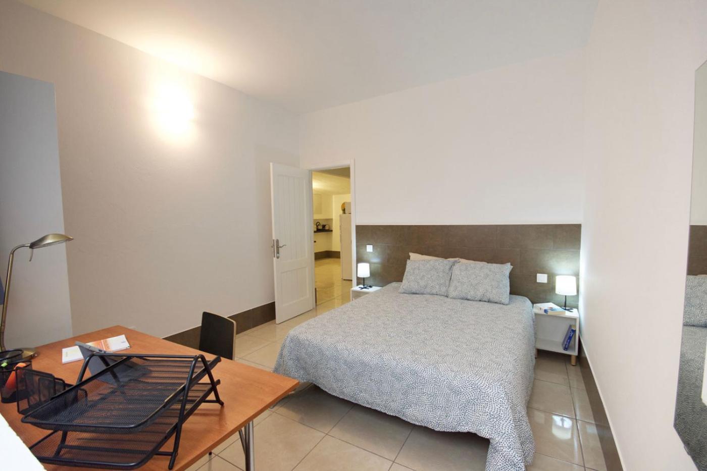 Apartamentos A 10 Minutos Del Aeropuerto Carrizal Rom bilde